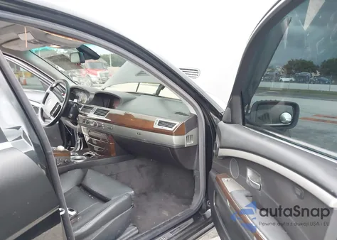 2005 BMW 745Li from USA, damaged, VIN WBAGN63585DS60511